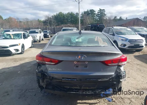 2018 Hyundai Elantra Value Edition z USA, uszkodzony, nr VIN 5NPD84LF5JH272999